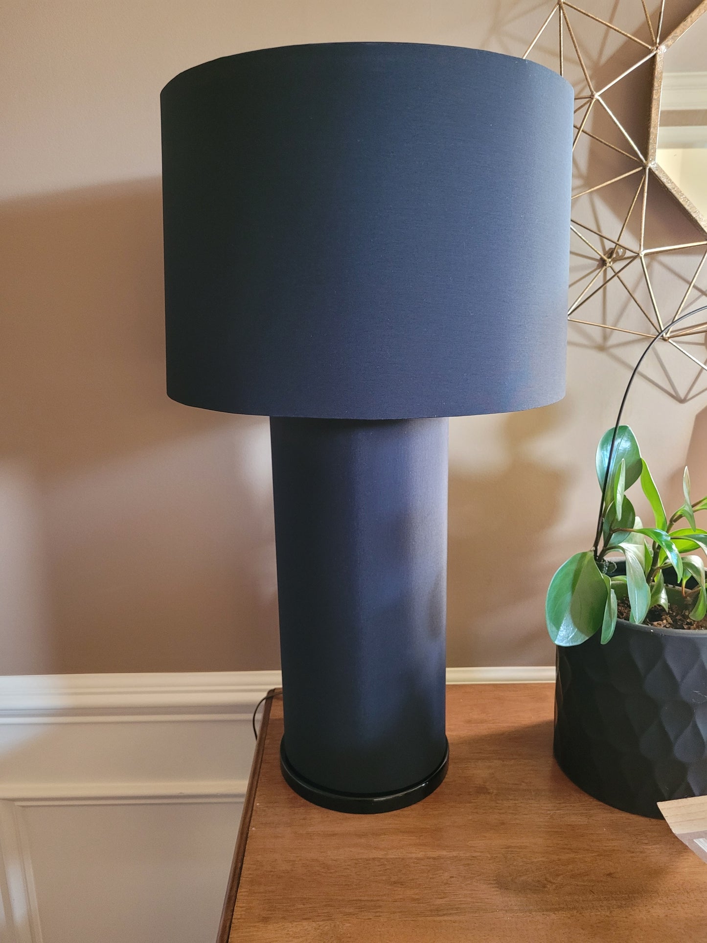 POP Table Lamp with Black Silky/Gold Drum Lamp Shade